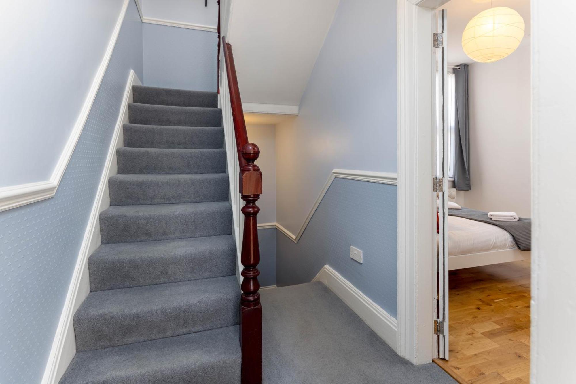 Air Host & Stay - Rockfield House - Sleeps 8 Liverpool Exteriér fotografie