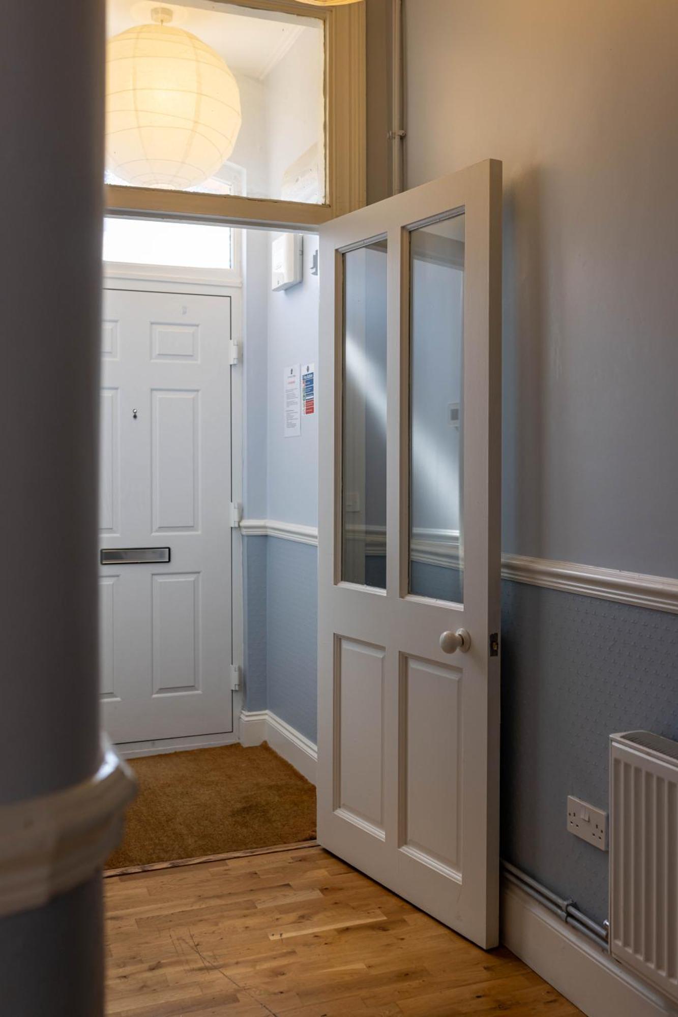 Air Host & Stay - Rockfield House - Sleeps 8 Liverpool Exteriér fotografie